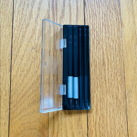 Eco friendly Foldable Chopsticks with case. Black. - Picture 2 of 3